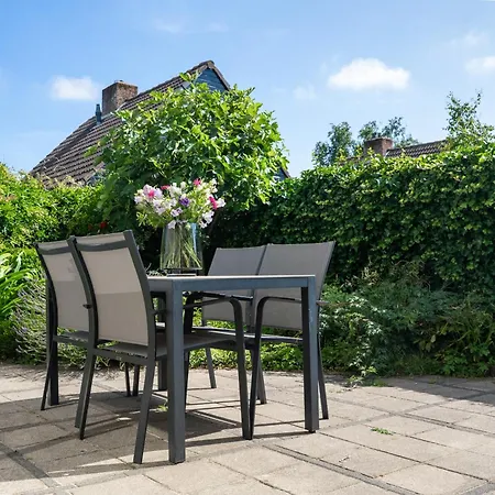 - Het Kleine Nest - Nabij Het Meer, & Keukenhof Noordwijkerhout
