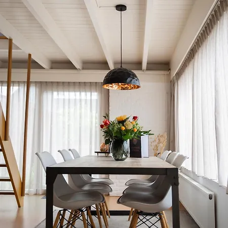 - Het Kleine Nest - Nabij Het Meer, Strand&keukenhof Vakantiehuis Noordwijkerhout
