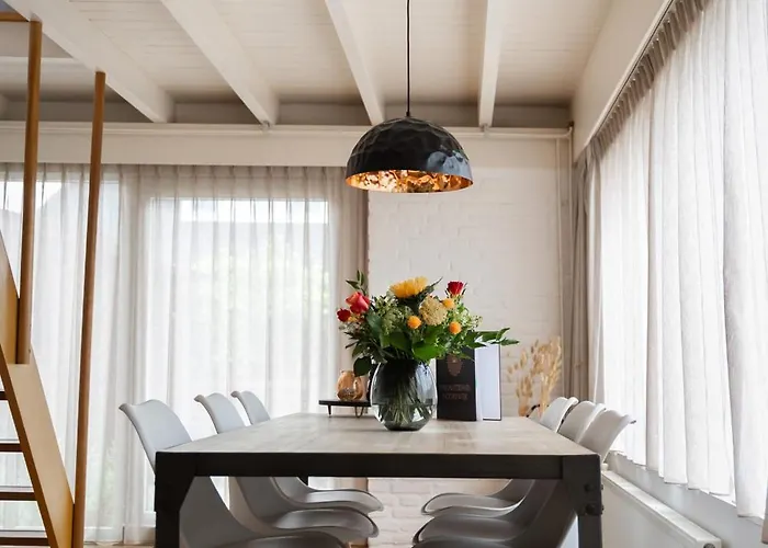 - Het Kleine Nest - Nabij Het Meer, & Keukenhof Tatil Evi Noordwijkerhout