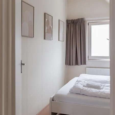 펜션 - Het Kleine Nest - Nabij Het Meer, & Keukenhof