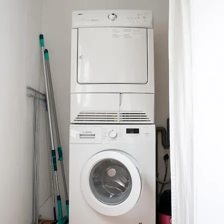 펜션 - Het Kleine Nest - Nabij Het Meer, & Keukenhof *