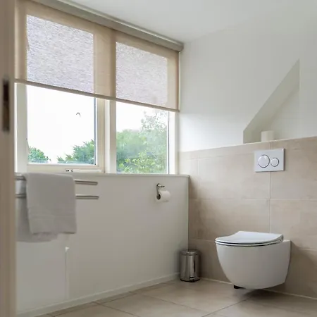 펜션 - Het Kleine Nest - Nabij Het Meer, & Keukenhof